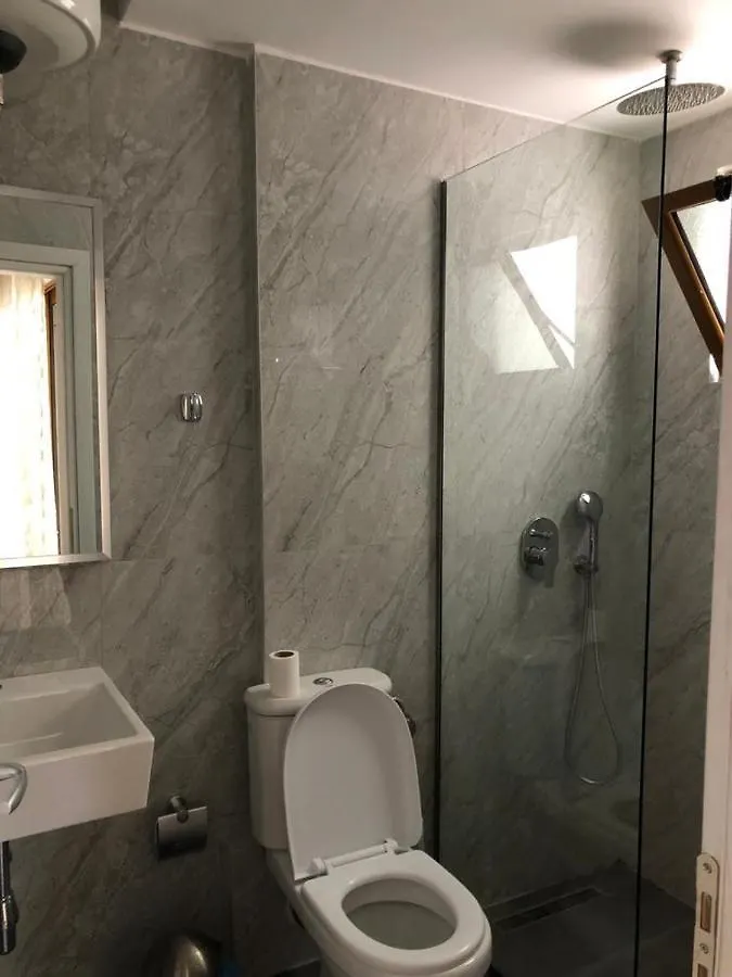 Villa 151 Saranda Apartament