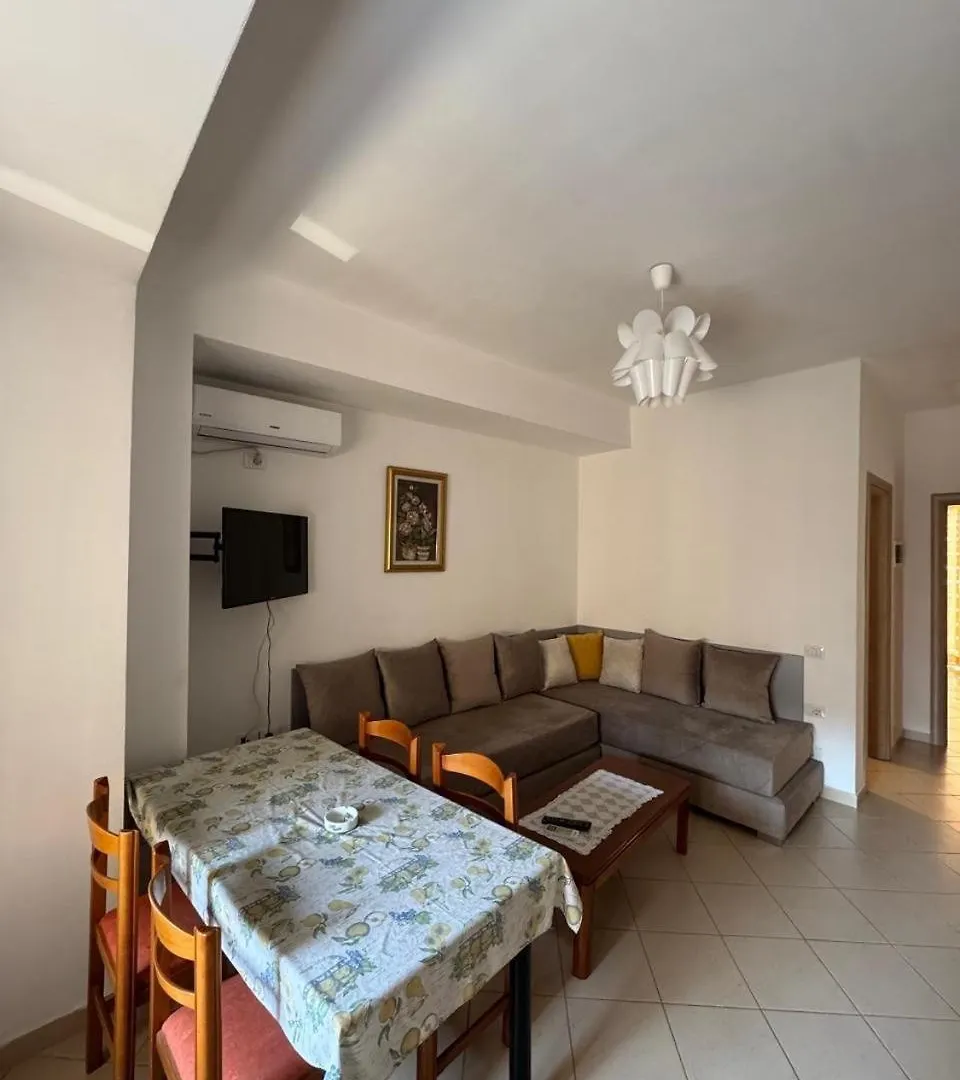 Villa 151 Saranda Apartament