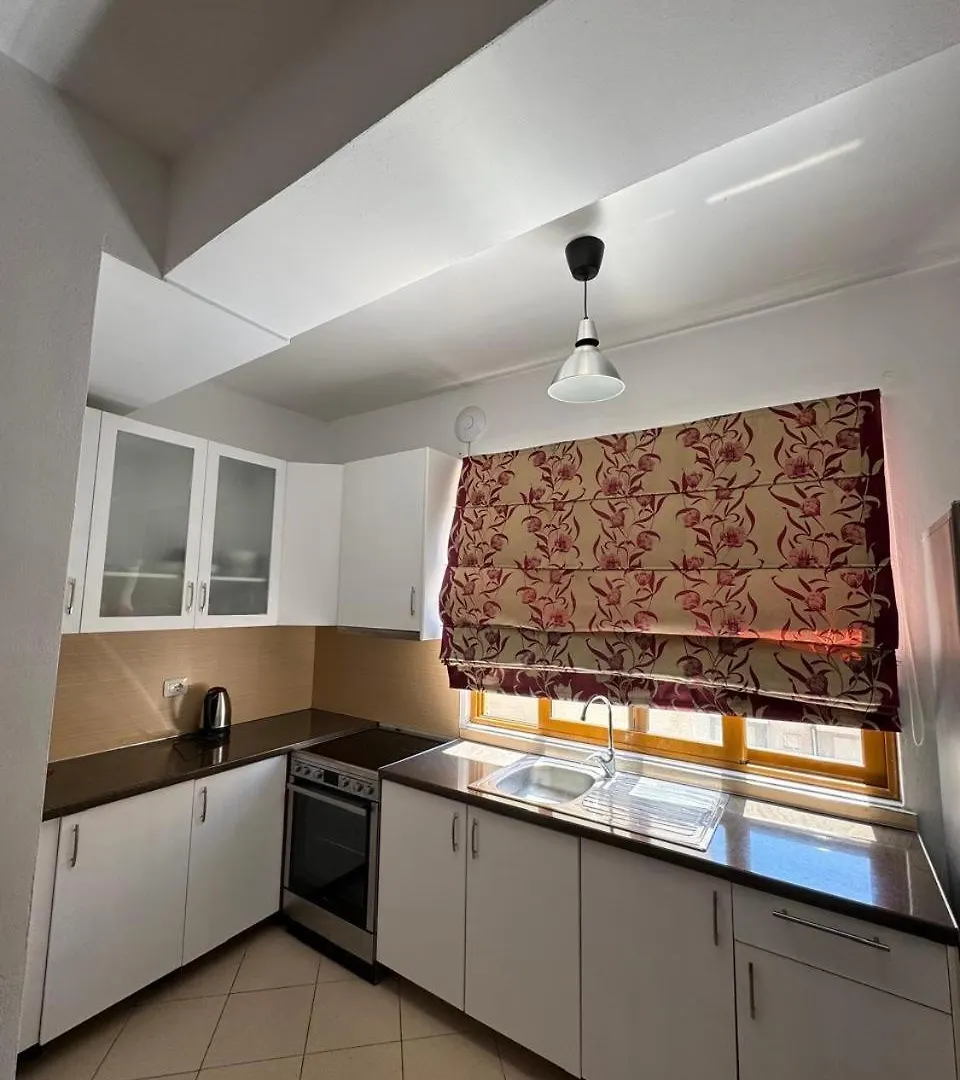 Villa 151 Saranda Apartament