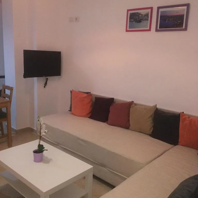 Villa 151 Saranda Apartament