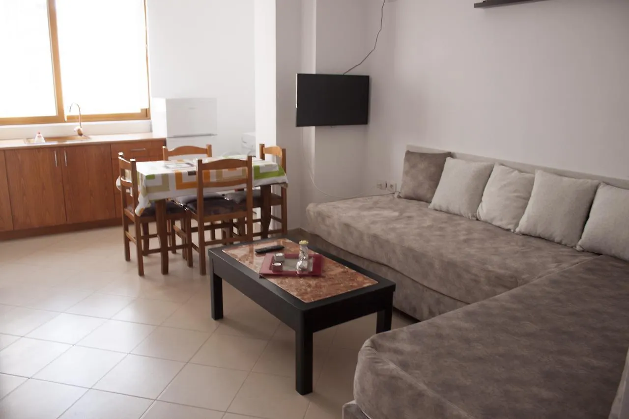 Villa 151 Saranda Apartament