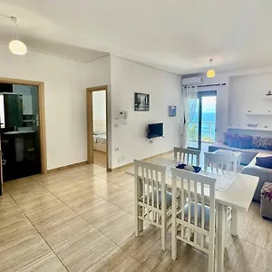  Appartamento 4 Seasons Sea View